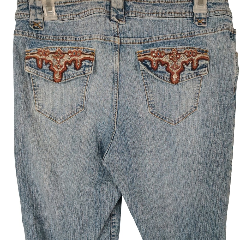 Faded Glory Womens Plus‎ 20W Stretch Light Wash Embroidered Pocket Jeans